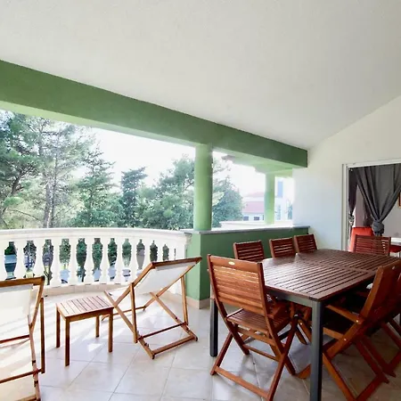 B88 - Palma Appartamento Sveti Filip i Jakov