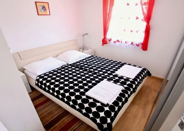 B88 - Palma Apartman Sveti Filip i Jakov
